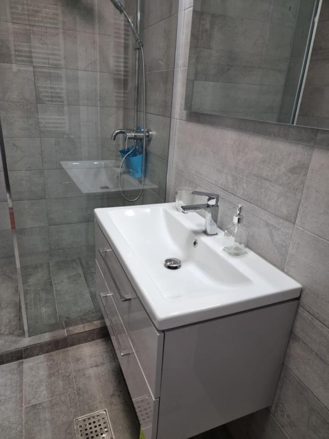 קונסטנצה Apartament 2 Camere Eliberarii מראה חיצוני תמונה